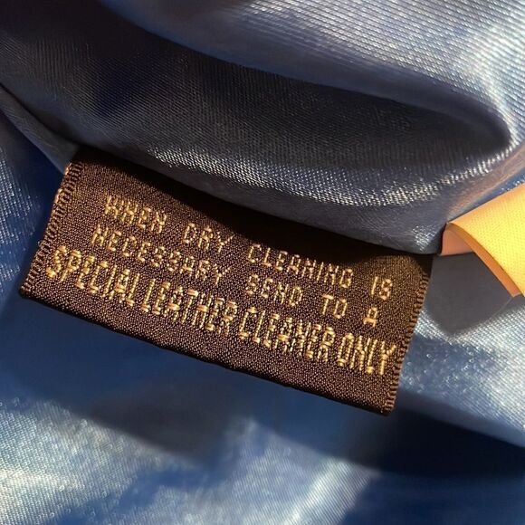 Wilsons Leather Maxima Ladies Waist Jacket, Size Medium, Black - Picture 10 of 10